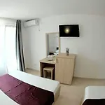 Гостевой дом Marylou 4*