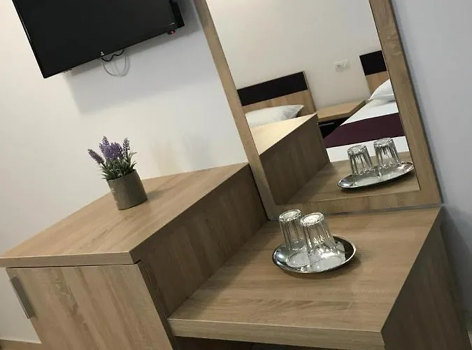 Guest house Marylou 4*