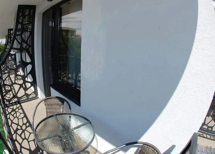 Guest house Marylou 4*